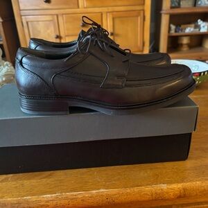 Johnston & Murphy Men's Dark Brown Oxfords size 8